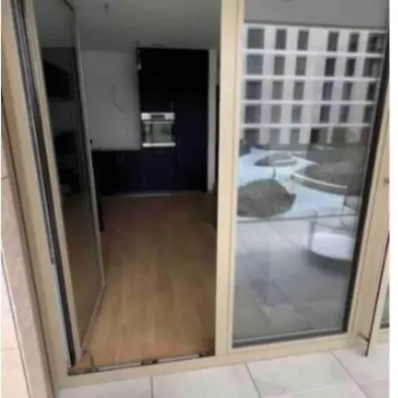 Appartement In Center With Terrace&parking-cd4 *